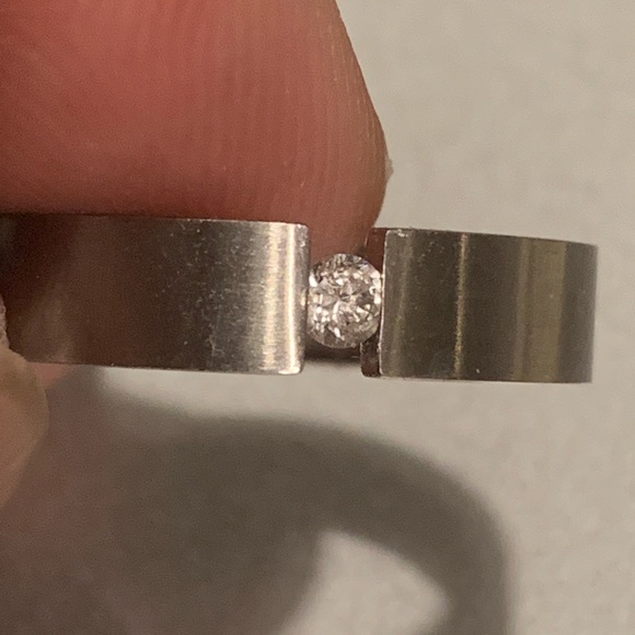 Contemporary Tension Steel/Diamond Solitaire Ring - Picture 4 of 5